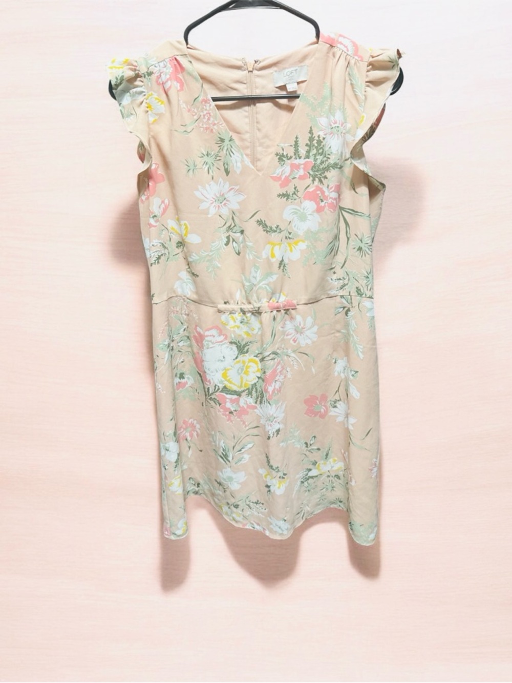 LOFT Light Blush Pink Floral V-Neck Dress